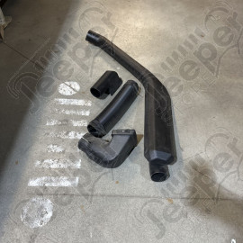 Occasion : Snorkel (sans visserie et sans fixation) moteur 4.0L pour MJ, XJ (1984-2001)