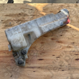 Occasion : Bocal lave glace pour Jeep Cherokee XJ (1995-1996)