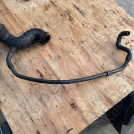 Occasion : Tuyau reniflard sur tuyau de boîte à air 2.5L TD pour Jeep Cherokee XJ (1993-1996)