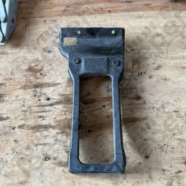 Occasion : Support centrale de verrouillage de capot moteur pour Jeep Cherokee Liberty KJ (2002-2004)