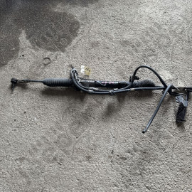 Occasion : Crémaillère de direction 3.7L V6 (conduite à droite) pour Jeep Cherokee Liberty KJ (2002-2005)