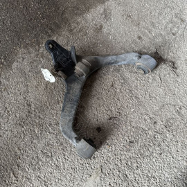 Occasion : Triangle inférieur droit pour Jeep Cherokee Liberty KJ (2002-2007)