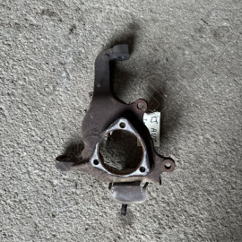 Occasion : Fusée pivot avant gauche pour Jeep Cherokee Liberty KJ (2002-2007)