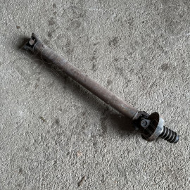 Occasion : Arbre arrière 3.7L V6 avec boîte automatique pour Jeep Cherokee Liberty KJ (2002-2004)