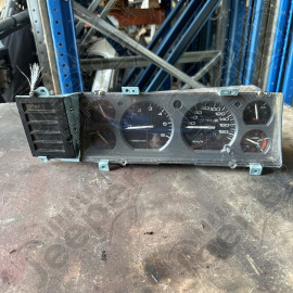 Occasion : Compteur kilométrique 2.1L TD (câble) pour Jeep Cherokee XJ (1984-1993)