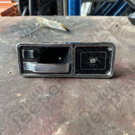 Occasion : Poignée de porte intérieur arrière gauche pour Jeep Cherokee XJ (1984-1996)