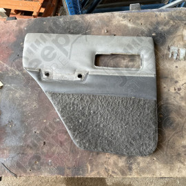 Occasion : Intérieur de porte arrière gauche couleur gris pour Jeep Cherokee XJ (1984-1996)