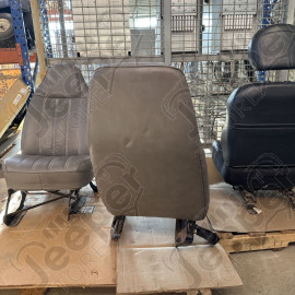 Occasion : Siège avant gauche ou droit en cuir gris pour Jeep Wrangler YJ (1987-1995)