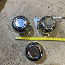 Occasion : Lot 3 cache moyeux acier chromé 83mm (compatibilité : voir description)