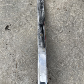 Occasion : Baguette de pare chocs arrière chromé avec trois pour capteur de stationnement pour Jeep Grand Cherokee WH, WK (2005-2007)