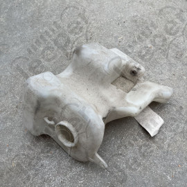 Occasion : Bocal de lave glace ??? pour Jeep divers