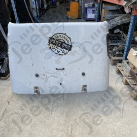 Occasion : Capot moteur blanc (trou pour snorkel) pour Jeep Wrangler JK (2007-2018)