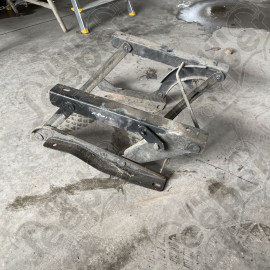 Occasion : Armature de siège droit pour CJ7, CJ8, YJ (1976-1995)