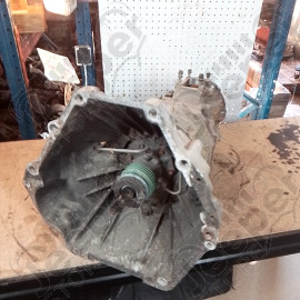 Occasion : Boîte de vitesse manuelle AX5 à refaire / 2,5L essence pour Jeep YJ, TJ, XJ