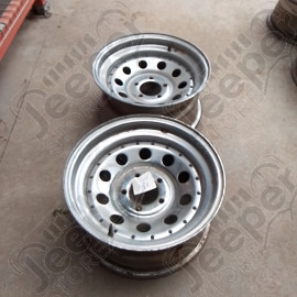 Occasion : Jante en acier 5x114,3 - 7x15 pour Jeep YJ, TJ, XJ, KJ, ZJ, ZG