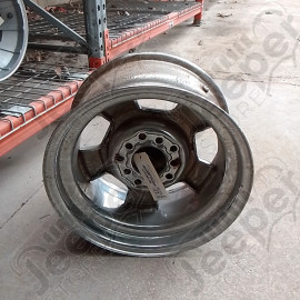 Occasion : Jante en acier 5x114,3 - 8x15 pour Jeep YJ, TJ, XJ, KJ, ZJ, ZG