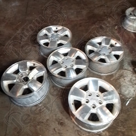 Occasion : Jante aluminium origine 5x127 - 7,5x17 pour Jeep Grand Cherokee WJ, WG