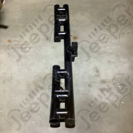 Occasion : Pare chocs arrière noir tubulaire avec attelage USA pour Jeep CJ5, CJ6, CJ7, CJ8, YJ, TJ