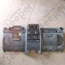 Occasion : Tableau de bord gris phase 1 pour Jeep Wrangler JK