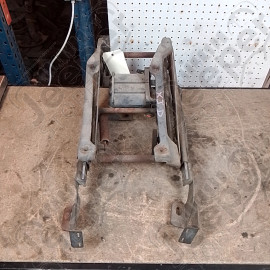 Occasion : Socle siège électrique passager pour Jeep MJ, XJ