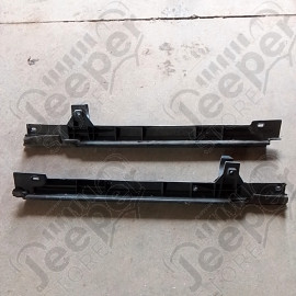 Occasion : Bâche incomplète noire sans fenetres pour JK Unlimited 4 portes pour Jeep Wrangler JK