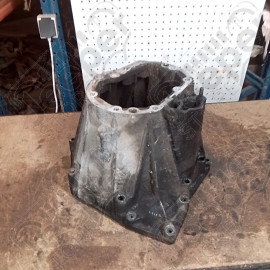 Occasion : Cloche d'embrayage de boite à vitesses pour 2,1L TD pour Jeep Cherokee XJ