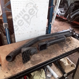 Occasion : Snorkel pour moteur 4.0L (sans fixation et sans visserie) pour Jeep MJ, XJ
