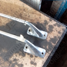 Occasion : Kit de 2 barres de toit longitudinales en acier/inox pour Jeep Cherokee XJ