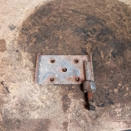 Occasion : Fixation lame sur essieu avant gauche pour Jeep Wrangler YJ
