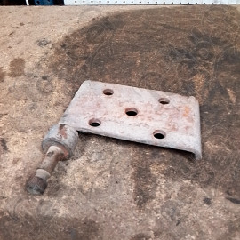 Occasion : Fixation lame sur essieu avant gauche pour Jeep Wrangler YJ