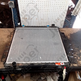 Occasion : Radiateur moteur neuf (fuite réparable a l'étain) pour Jeep YJ, TJ