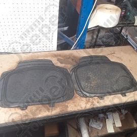 Occasion : Kit de 2 tapis arrière en caoutchouc universel pour Jeep DIVERS, WJ, WG, ZJ, ZG, KJ, XJ, JK, TJ