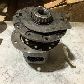 Occasion : Cage de différentiel arrière dana 44 avec varie lock. Disques en bon état. A refermer pièces manquantes. Pour ratio 3.73 et + pour Jeep Grand Cherokee WJ, WG