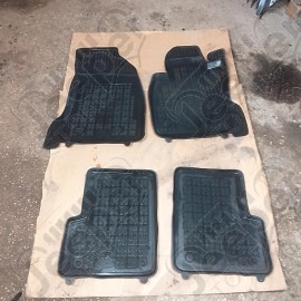 Occasion : Ensemble de tapis de sol caoutchouc pour Jeep Renegade BU