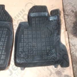Occasion : Ensemble de tapis de sol caoutchouc pour Jeep Renegade BU