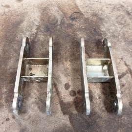 Occasion : 2 jumelles avant renforcées largueur : 6,5 cm / entraxe : 16cm pour Jeep CJ5, CJ7, CJ8