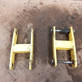 Occasion : 2 jumelles avant ou arrière renforcées largueur : 7,5 cm / entraxe : 15,50cm pour Jeep CJ7, CJ8, YJ