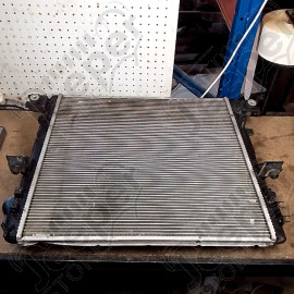 Occasion : Radiateur moteur 2.8L CRD (choc) pour Jeep Wrangler JK