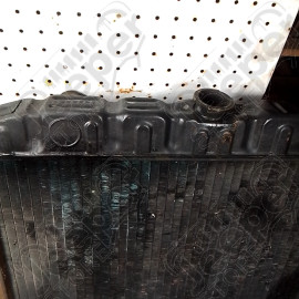 Occasion : Radiateur moteur 4.9L V8 AMC à refaire pour Jeep CJ5, CJ7, CJ8