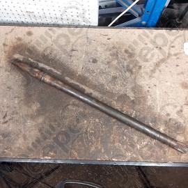 Occasion : Arbre arrière nu / longueur : 74,5 cm pour Jeep CJ5, CJ6, CJ7, CJ8