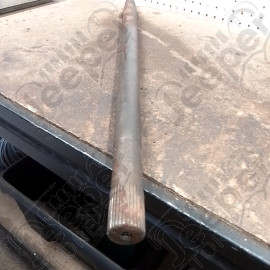 Occasion : Arbre arrière nu / longueur : 74,5 cm pour Jeep CJ5, CJ6, CJ7, CJ8