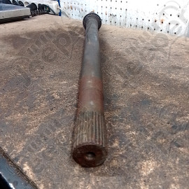 Occasion : Arbre arrière nu/ longueur : 67 cm pour Jeep CJ5, CJ6, CJ7, CJ8