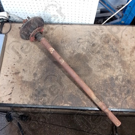 Occasion : Demi arbre de roue arrière/ longueur : 65 cm pour Jeep CJ5, CJ7, CJ8
