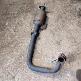 Occasion : Catalyseur avec tube de sortie collecteur / longueur : 109 cm / largeur : 46 cm pour Jeep divers