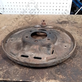Occasion : Flasque de frein arrière/ diamètre : 28 cm pour Jeep YJ, XJ