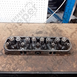 Occasion : Culasse à tester 318 AU small block V8 soupape : 1.78 / 1.50 pour Jeep divers