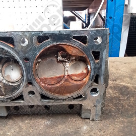 Occasion : Culasse gauche de moteur 3.8L V6 pour Jeep Wrangler JK