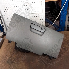 Occasion : Boîte à gants grise pour Jeep Grand Cherokee WH, WK