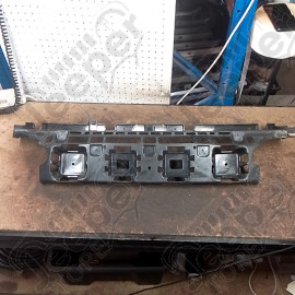 Occasion : Support de montage de pare chocs avant pour Jeep Grand Cherokee WH, WK