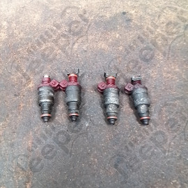 Occasion : Lot de 4 injecteurs pour 2.5L essence multi points pour Jeep YJ, XJ